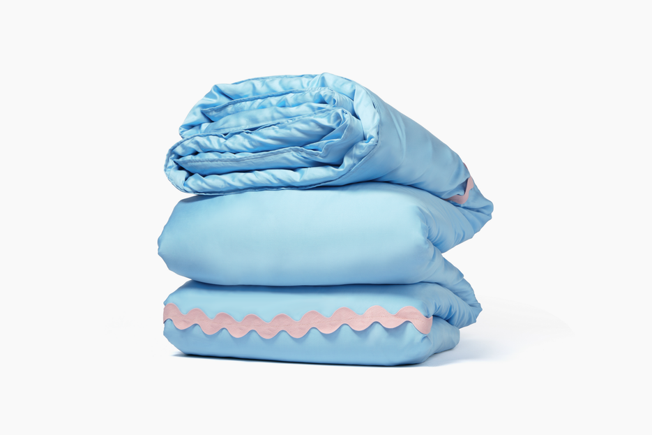 Blue Ribbon/Dusty Pink
